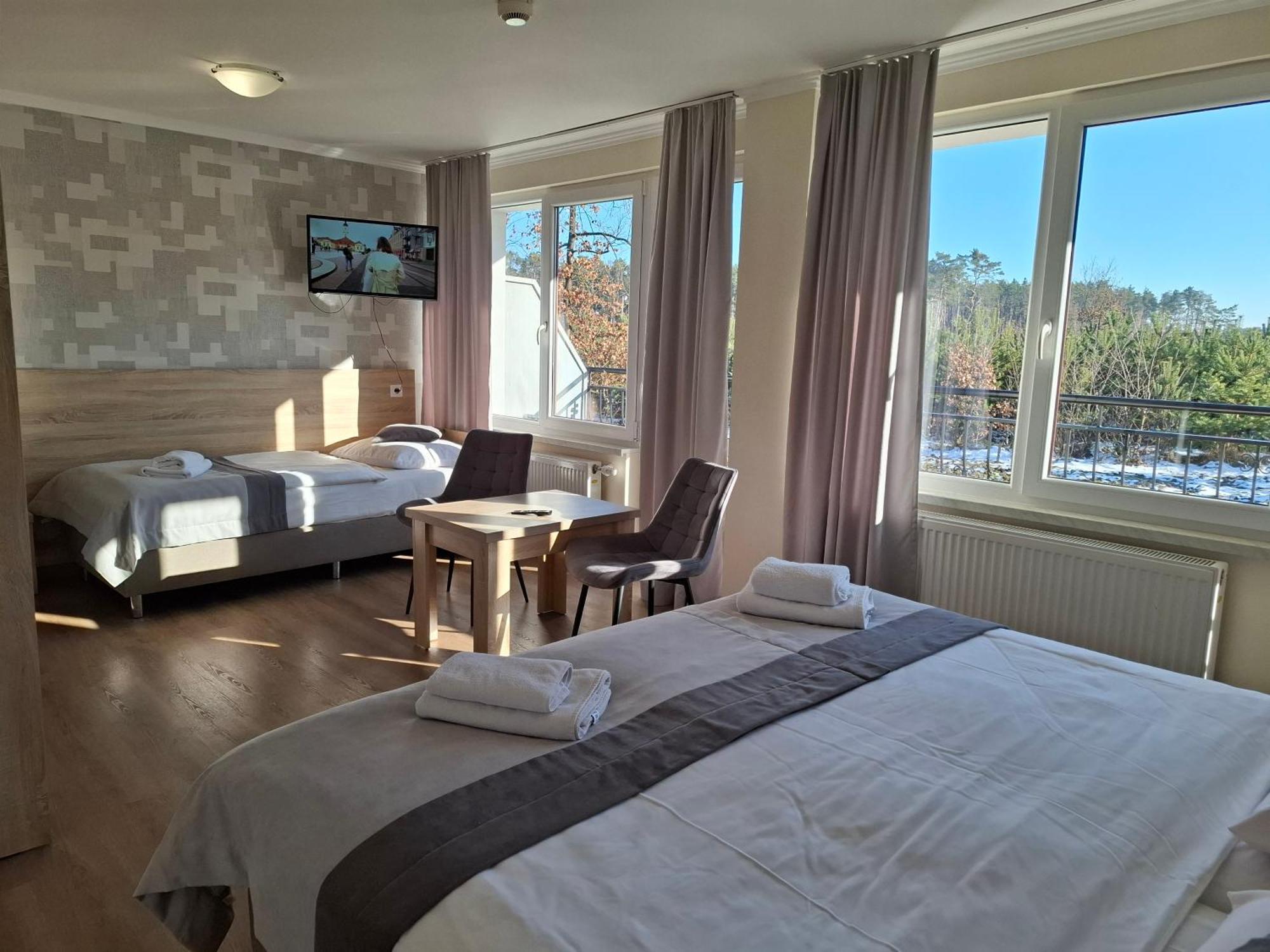 Wodnik Turawa Hotel Eksteriør billede